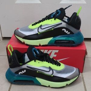 New! Nike Air Max 2090 White, Black Volt Valerian Blue Running Sneakers